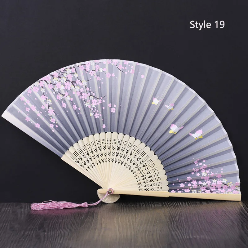 Style 19 Классический китайский стиль кисточкой деревянный веер для студентов девочек танцевальное шоу вечерние подарки Домашний декор - Цвет: Style 19