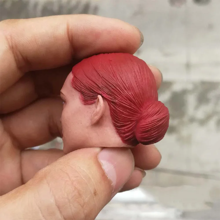 

1/6 Beautiful Female Head Figure Accessory Jedi Agent Tracey Gril Head Sculpt with Red/Black Hard Hair for 12'' Action Figure