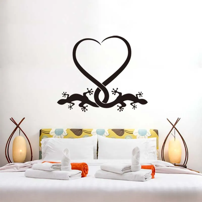 

Stickers Lizards Lovers Heart Shape Vinyl Wall Decor Living Room Wall Art Decal Home Decor Poster House Decoration 30 cm x 35 cm