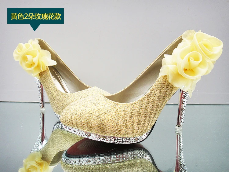 Элегантные женские туфли с острым носком босоножки закрытой пяткой Цветы Стразы