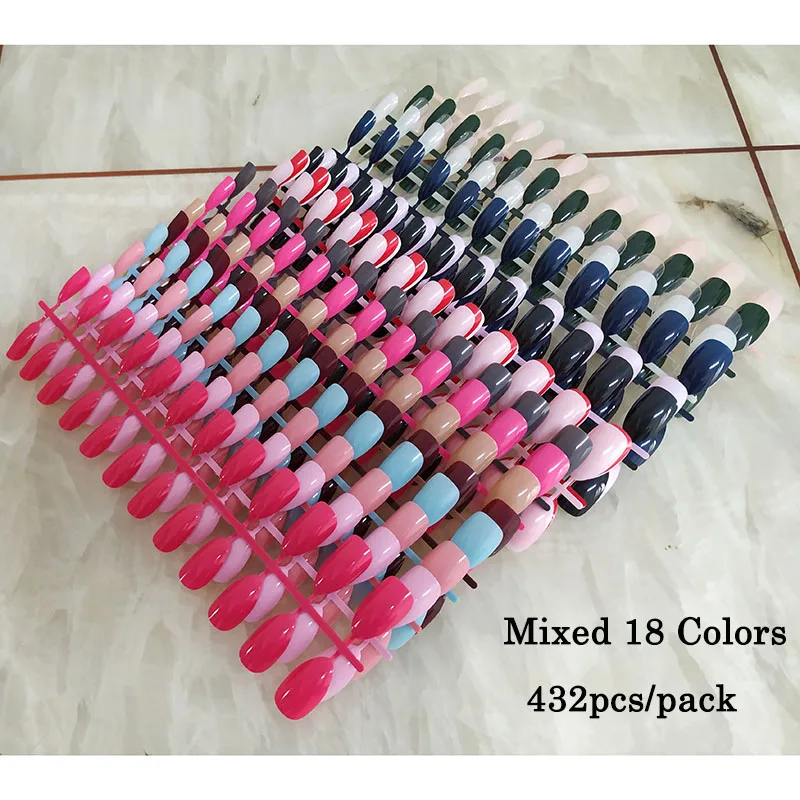 Mixed 18 Colors 120 шт./лот полное покрытие накладные ногти-стилеты ногти Короткие миндаля ногтей острый накладные ногти смешанные 18 Цвета Пресс на рисунки на ногтях Дисплей - Цвет: Mixed 18 Colors