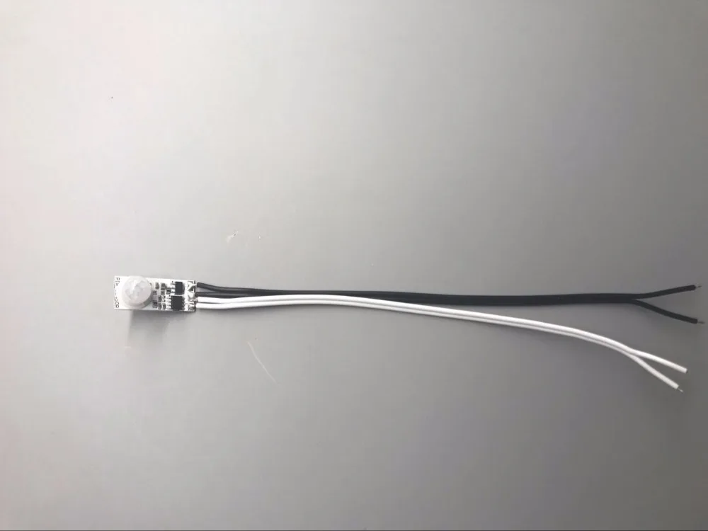 

stable quality DC12V/24V PIR sensor for LED light, max load 36w/72w