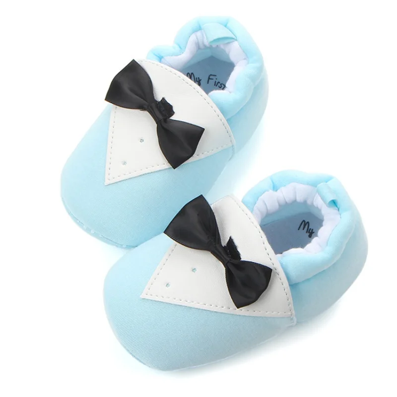 Милая зимняя теплая обувь с бантом для новорожденных девочек; обувь для малышей с мягкой подошвой; детская обувь для девочек; 3 цвета