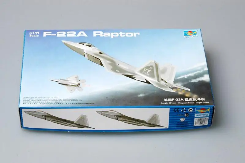 Модель TRUMPETER 01317 масштаб 1/144 модель самолета строительная набор моделей