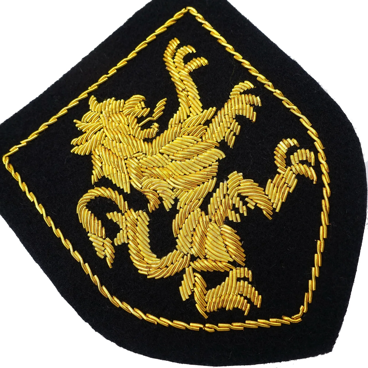 Handmade bullion wire embroidery/Goldwork badge Golden lion design~~~~ | Дом и сад