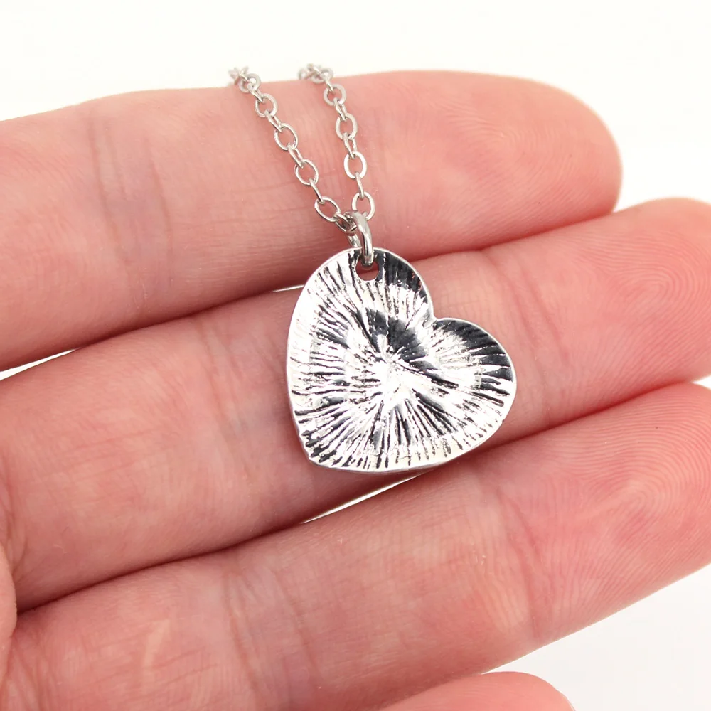 

hzew heart horse paw claw pendant necklace for horse lovers