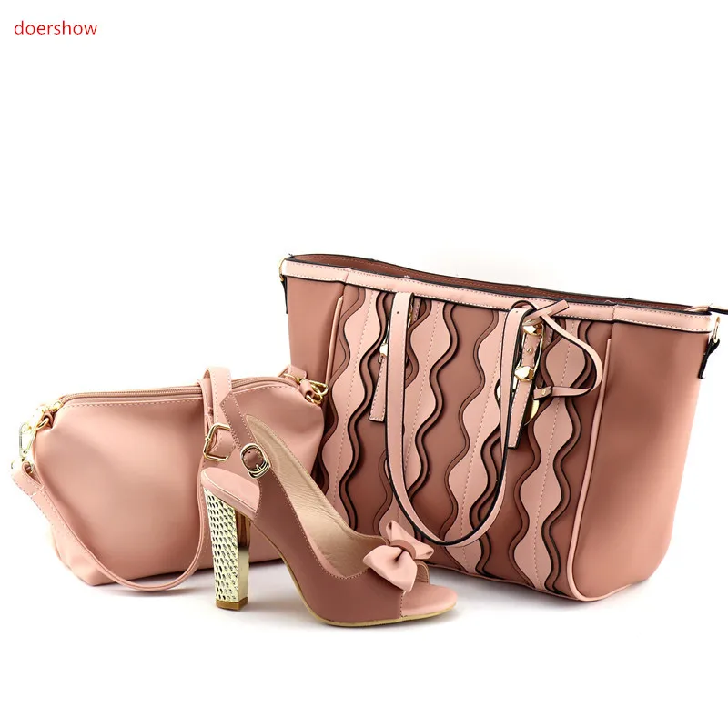 Doershow коричневые итальянские туфли с подходящей сумкой в комплекте украшенной