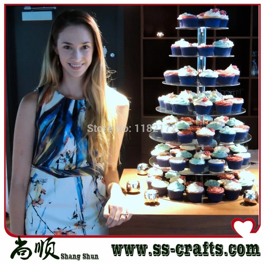 

Clear 7 Tier Round Maypole Acrylic Cupcake Stand/ 7 Tier Wedding Cake Stands