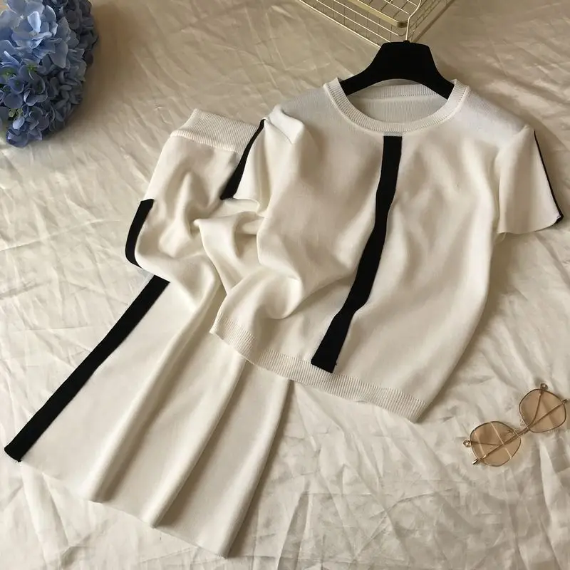 Летний комплект из двух предметов для женщин элегантный полосатый вязаный Топ +