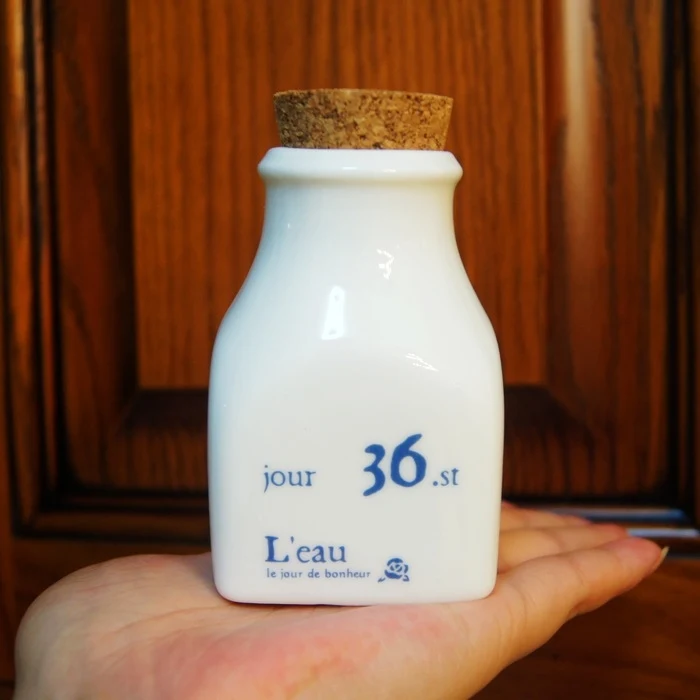 Милая фарфоровая банка для конфет/приправ с деревянными крышками кухонная