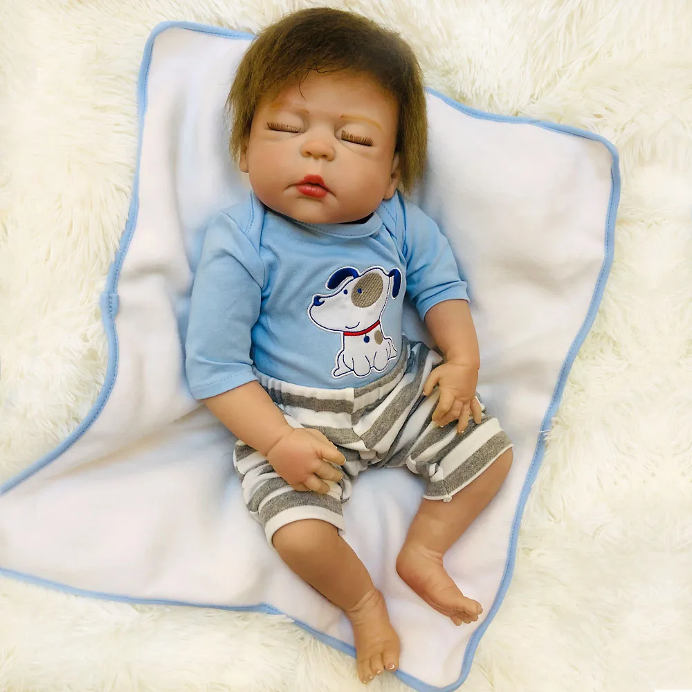 

22''/ 55cm Vinyl Silicone Baby Dolls Sleeping bebe boy reborn doll with Blue puppy clothes Realistic Babies dolls girl bath toy