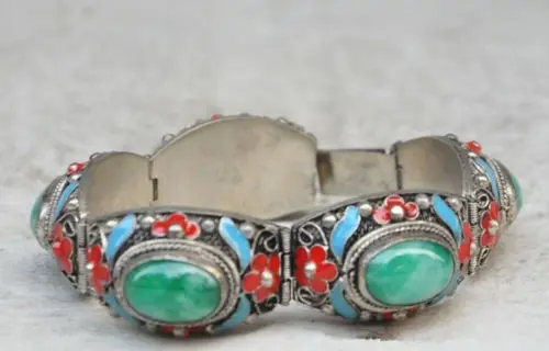 

Exquisite Chinese Tibet silver inlaid with green jade cloisonne flower bracelet