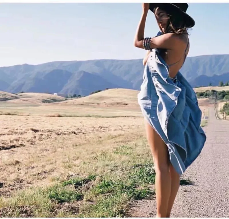 2018 летние новые женские сексуальные джинсовые платья с цветочной вышивкой