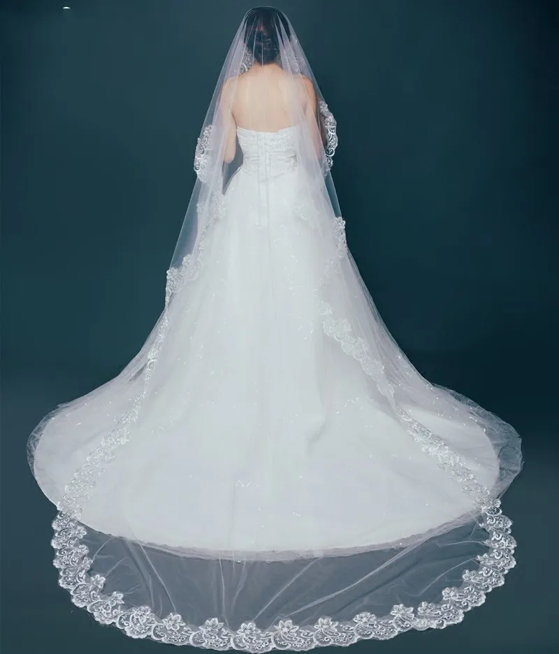 New Style !!! 2017 Lace Applique Long Bridal Veils with Sweep Train White Tulle Two Layers Wedding Veil In Stock | Свадьбы и