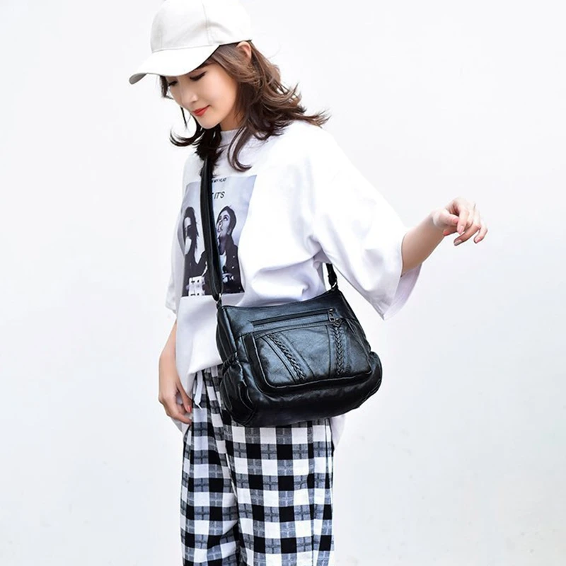 Модная женская сумка через плечо Черная мягкая моющаяся кожаная на мессенджер в