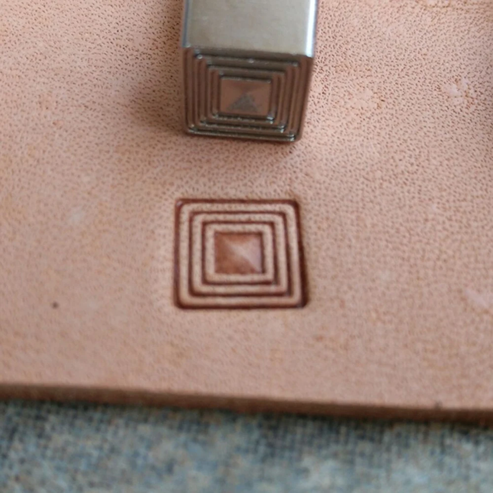 Качественный инструмент для штамповки кожи из прочной стали с ЧПУ квадратный