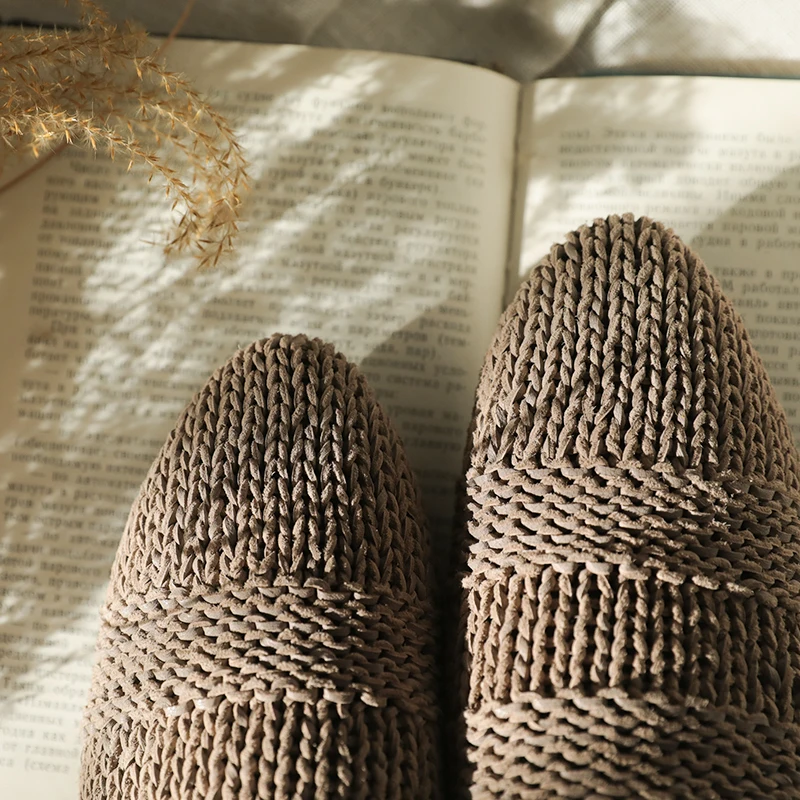 

Luxury real sheepskin hand-woven shallow mouth flat shoes fashion Sen breathable comfortable women's single shoes.