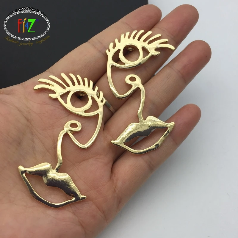 

F.J4Z Nova Design Earrings for Women Fashion Retro Gold & Silver Color Alloy Hollow Eye Lip Drop Earrings pendientes mujer moda