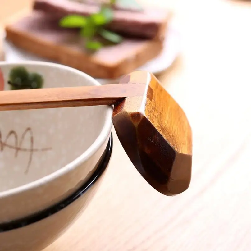 

New Durable Wooden Tableware Soup Spoon Japanese Ramen Wooden Long Handle Colander Hot Pot Spoon LX6473