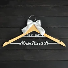 На заказ Свадебная Вешалка с бантом, две линии вешалка с именем, Персонализированные Свадебные вешалки, имя подружек невесты