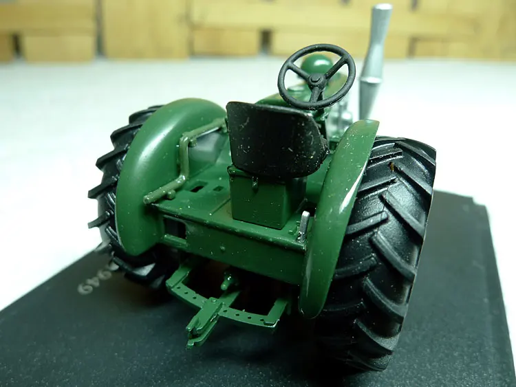 Сельскохозяйственные тракторы UH 1:43 Field Marshall Series 3 1949 6063 игрушки из сплава для