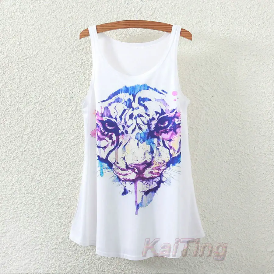 Женская Винтажная футболка без рукавов белая с принтом животных и сердечек