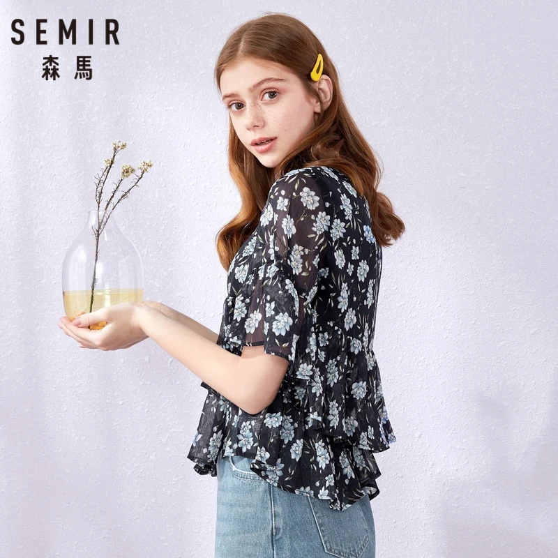 Женская блузка с коротким рукавом SEMIR короткая шифоновая круглым вырезом и