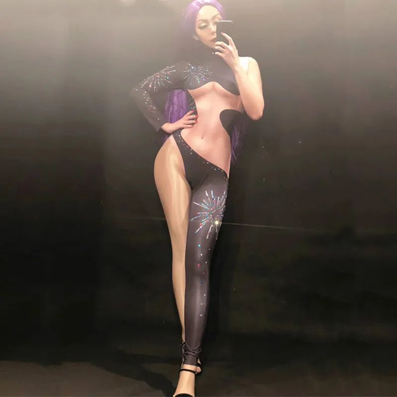 

Women Sexy Half Naked Rhinestones Jumpsuit Color Sparkling Crystals Single Sleeve Leg Nightclub Party Stage Wear Bodysuit