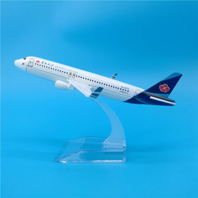 Модель самолета A320 авиакомпании Qingdao QD 16 см металлическая модель под давлением