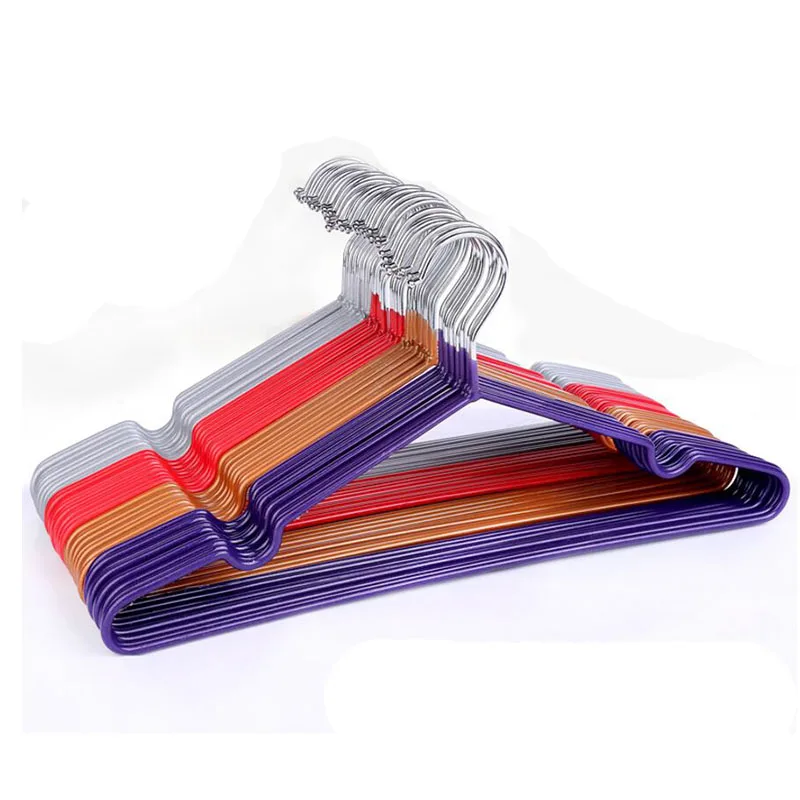 Цветная металлическая вешалка для одежды с покрытием из ПВХ высокого качества