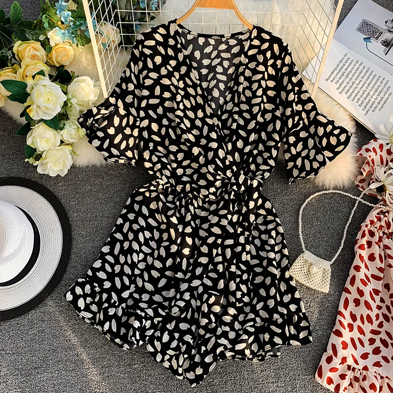 Пляжный комбинезон с принтом растений треугольный вырез расклешенный рукав пояс