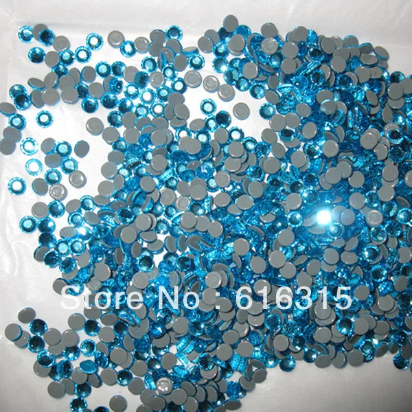 

fancy rhinestone hot fix crystal ss30 aquamarine with 288 pcs each pack ,16 cutting facets shiny crystall beads decoration