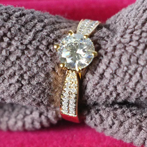 Серебряное кольцо Starlight покрытое желтым золотом 2Ct женское для свадьбы из серебра