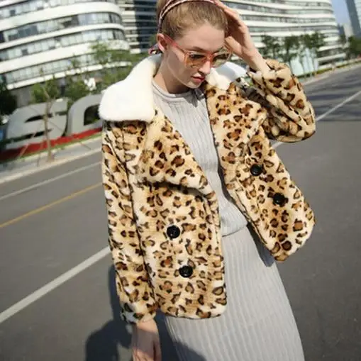 Леопардовые женские пальто из искусственного меха 2019 пушистые двубортные зимние