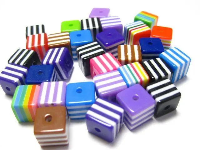 

100 Mixed Colour Stripes Acrylic Cube Beads 8mm