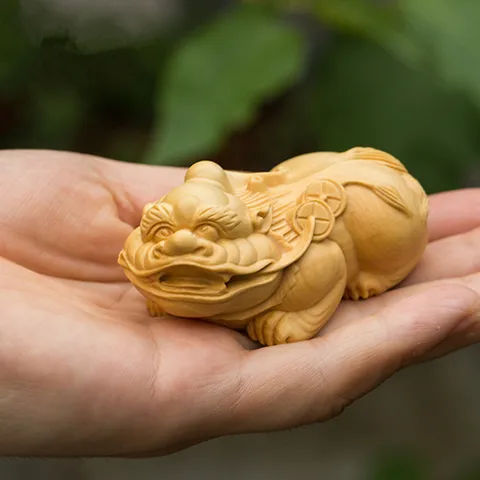 Традиционная китайская изысканная резьба ручной работы реалистичные карманные талисманы для смелых войск защитный талисман ремесло