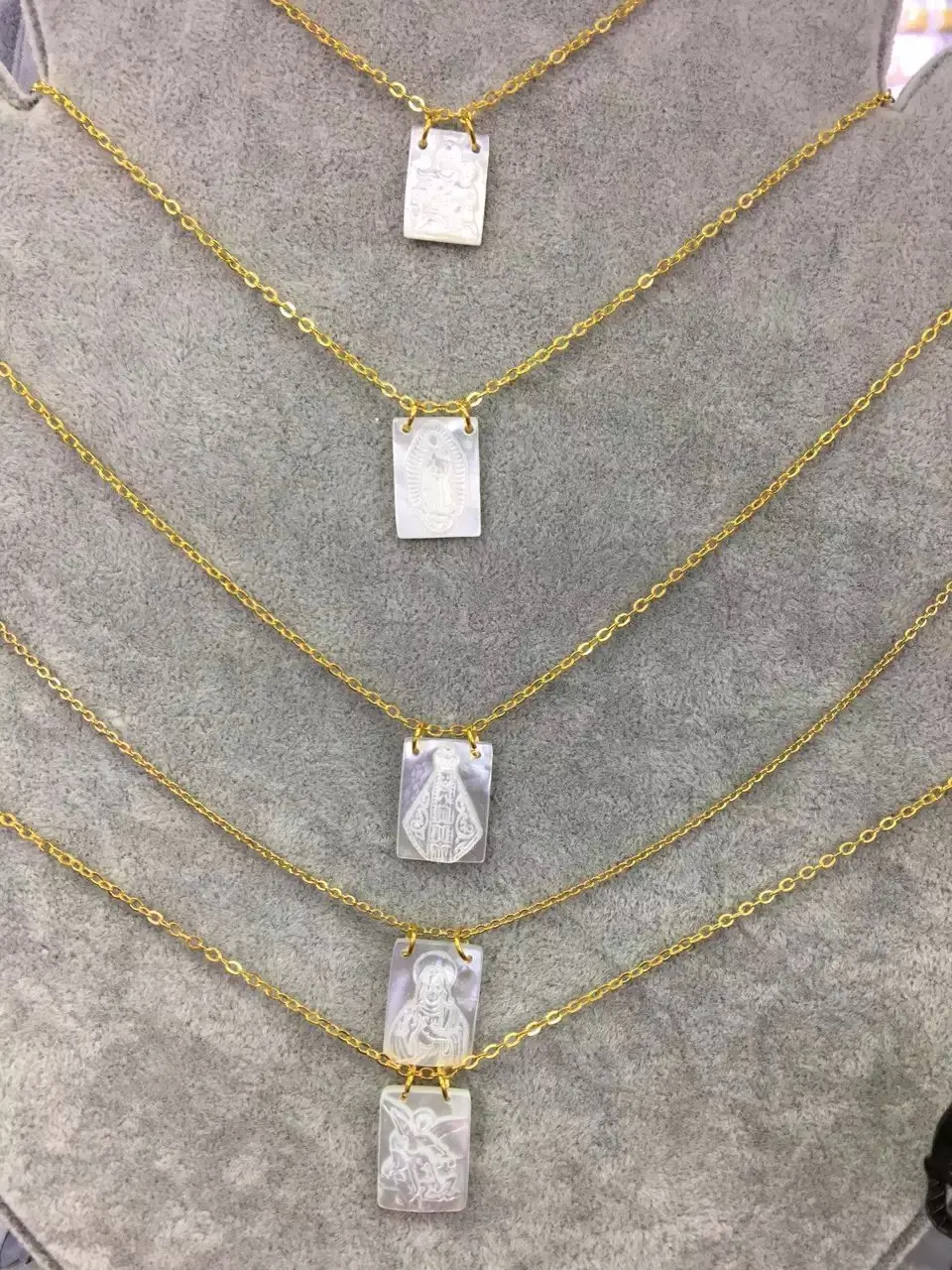 10 шт./лот смешанный заказ натуральная Дева Гуадалупе перламутровая раковина