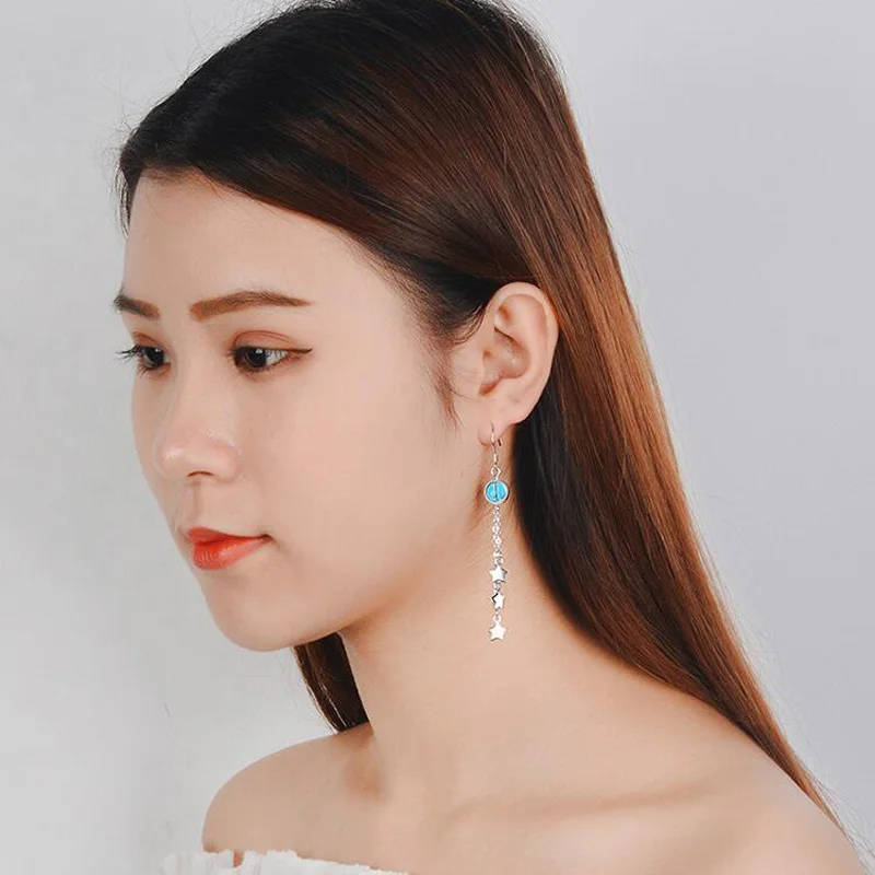 Модные простые серьги с подвесками из кристаллов голубого цвета на длинной серебряной цепочке с пятиконечной звездой и кисточками - подарок для женщин и девочек на вечеринку.