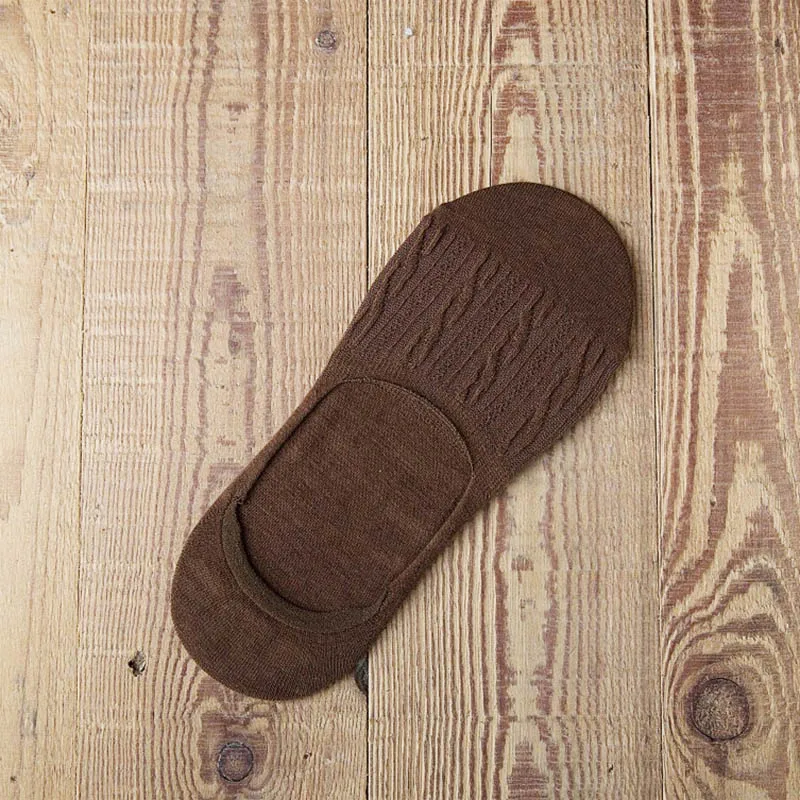 Caramel color Новинка года; Лидер продаж; новые невидимые Нескользящие Короткие Носки ярких цветов; женские повседневные хлопковые дышащие носки-башмачки до лодыжки - Цвет: Caramel color
