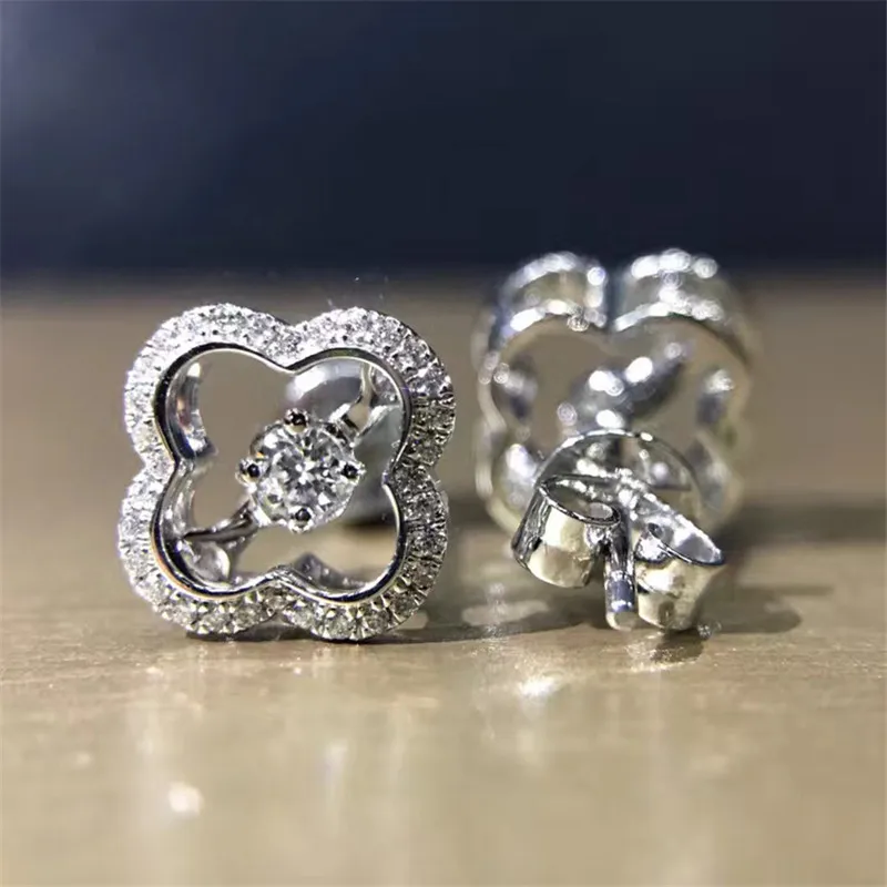 Женские серьги гвоздики с натуральным бриллиантом LASAMERO 0.096CT 18 К белое золото