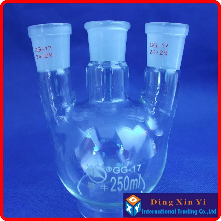 250ml 24/29 three-necked round-bottom flask,Flask round bottom with three necks,short neck standard ground mouth
250ml 24/29 three-necked round-bottom flask,Flask round bottom with three necks,short neck standard ground mouth