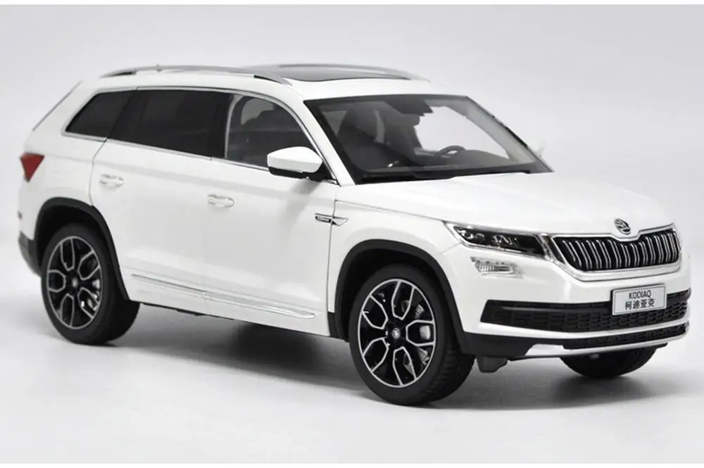 1/18 VW Volkswagen Skoda KODIAQ SUV белая коллекция литых под давлением моделей