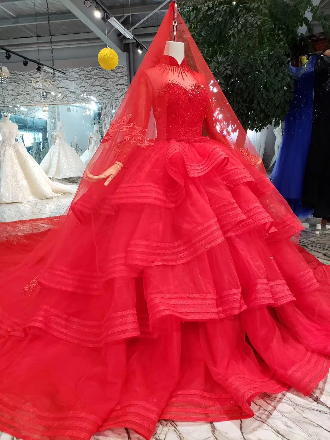Elegant Lace High Neck Prom Dress Red Crystal Evening 2019 Ball Gown Puffy Skirt Layers Ruffless For Wedding Party | Свадьбы и