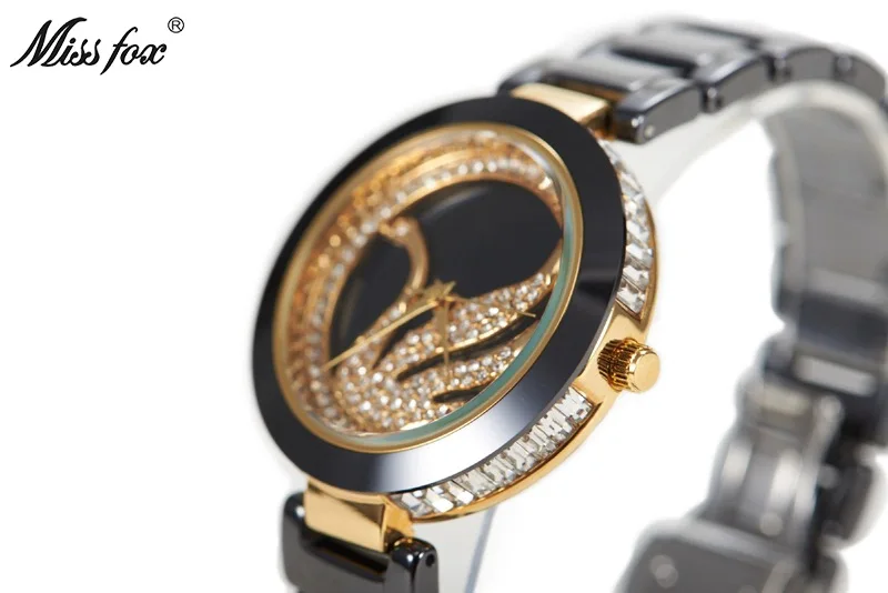 Часы женские Кварцевые водонепроницаемые до 3 АТМ с керамическим