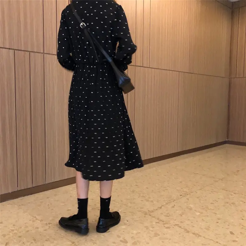 Женское шифоновое платье в горошек плиссированное корейское средней длины с