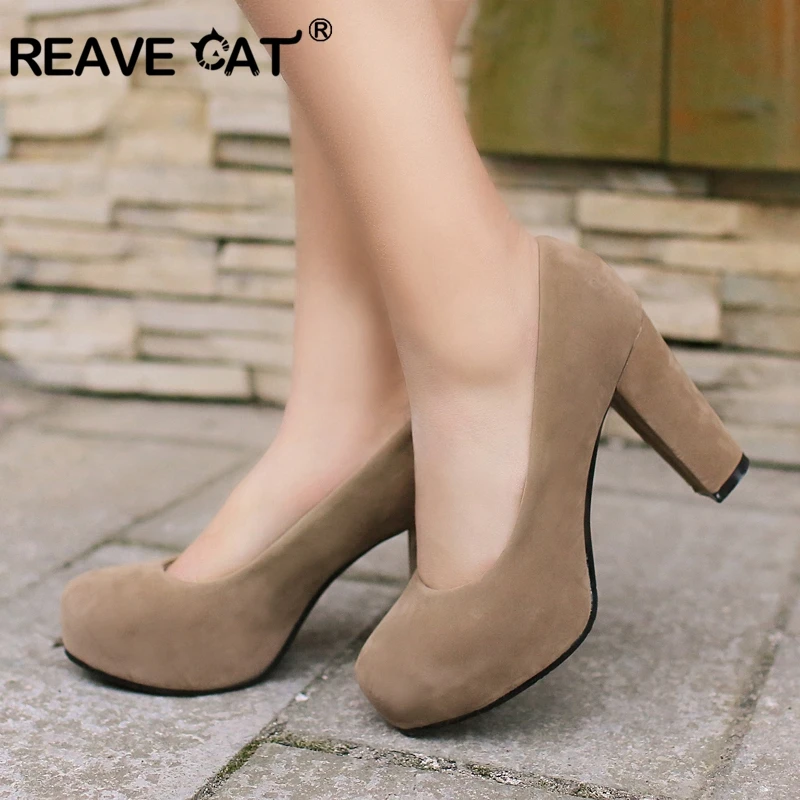 Женские туфли-лодочки без застежек REAVE CAT, флоковые туфли на платформе и высоком квадратном каблуке, весенние и летние однотонные туфли оранжевого цвета больших размеров, A1901