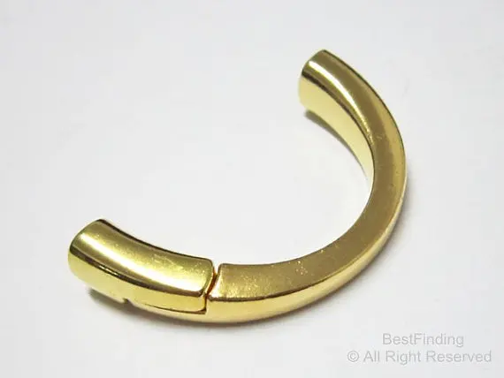 Полуманжеты с магнитными застежками позолоченная лакричная кожа застежки