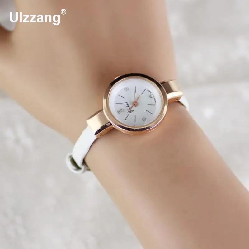 Женские кварцевые часы Yuhao с тонким кожаным ремешком и стразами розовое золото