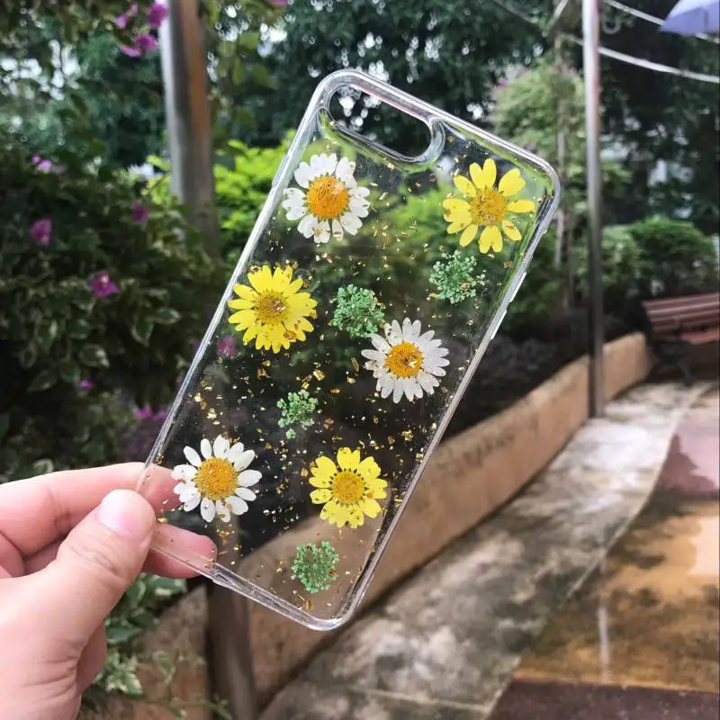 Small Daisy Everlasting Flower Clover For Iphone 6 6S 7 8plus X Xs Xr Xsmax Soft Shell Phone Case |