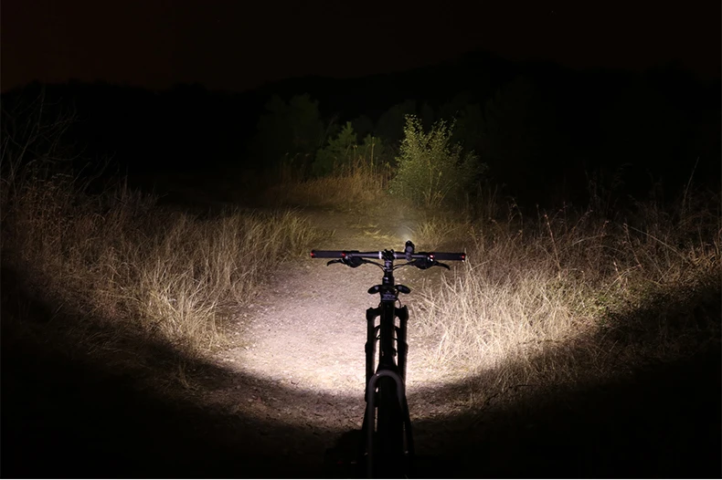ROCKBROS велосипедный USB Перезаряжаемый светильник 700 люмен MTB велосипедный светильник внешний аккумулятор вспышка светильник водонепроницаемый Аксессуары для велосипеда 5 режимов